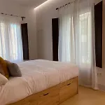 Dona Maria Ii Boutique