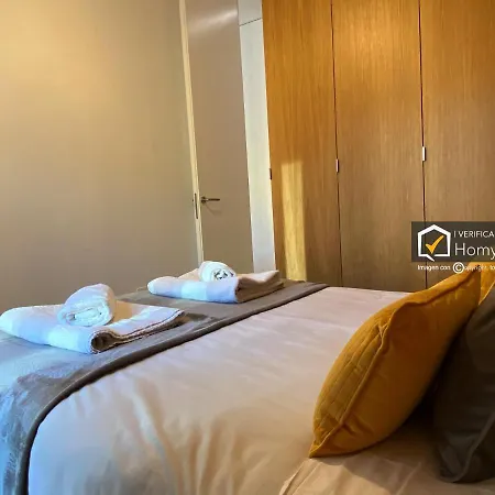 Homyat Poeta Iglesias 2 *