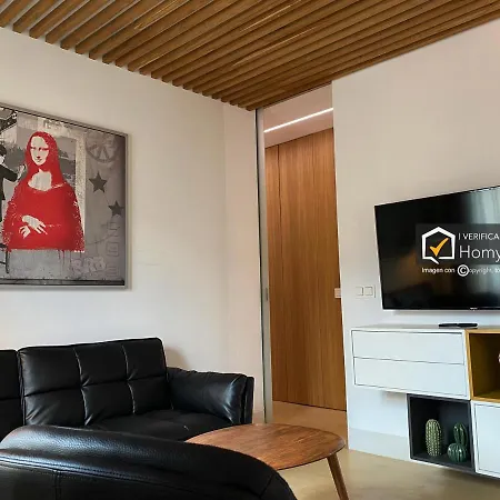 Apartment Homyat Poeta Iglesias 2