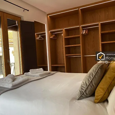 Homyat Poeta Iglesias 2 *