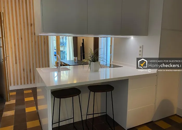 Homyat Poeta Iglesias 2 *